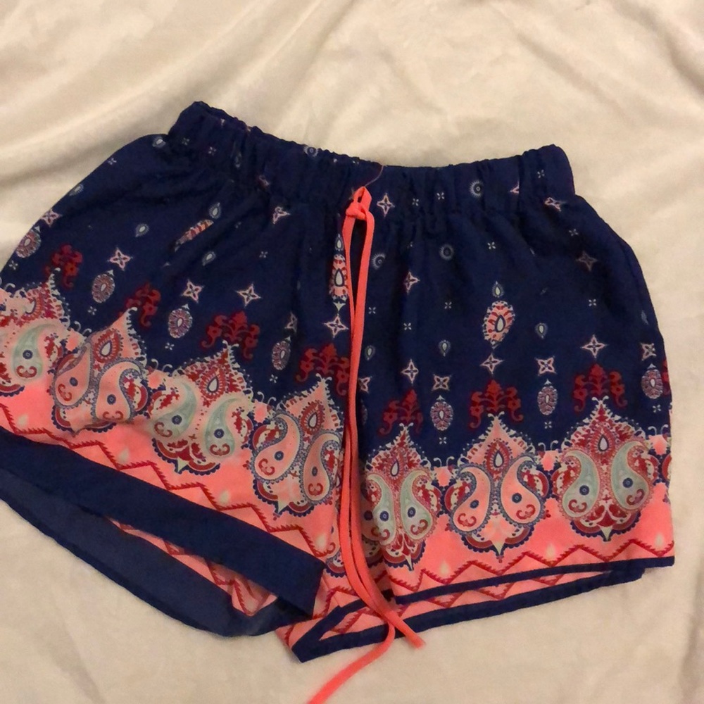 Print Fabric Shorts | mine